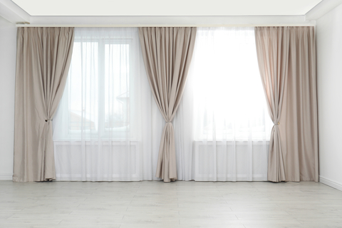 curtains for bifold doors​